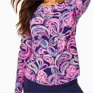 NWOT Lilly Pulitzer Luxletic Lizbeth Long Sleeve Tee in Flock to the Top